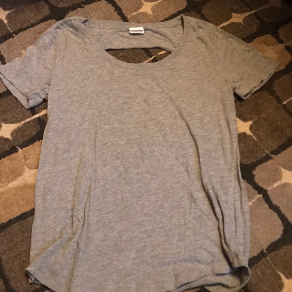 Victoria’s Secret Pink tee